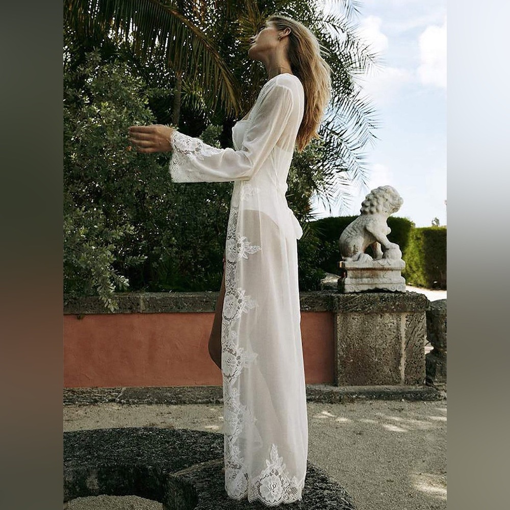 Homebodii Helena Long Robe - Picture 2 of 3